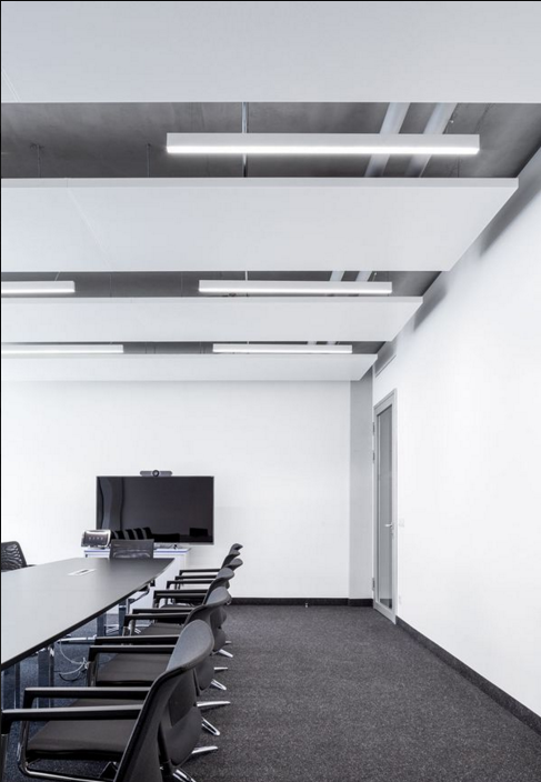 林德纳铝蜂窝板：轻质高强与功能集成的现代建筑饰材革新